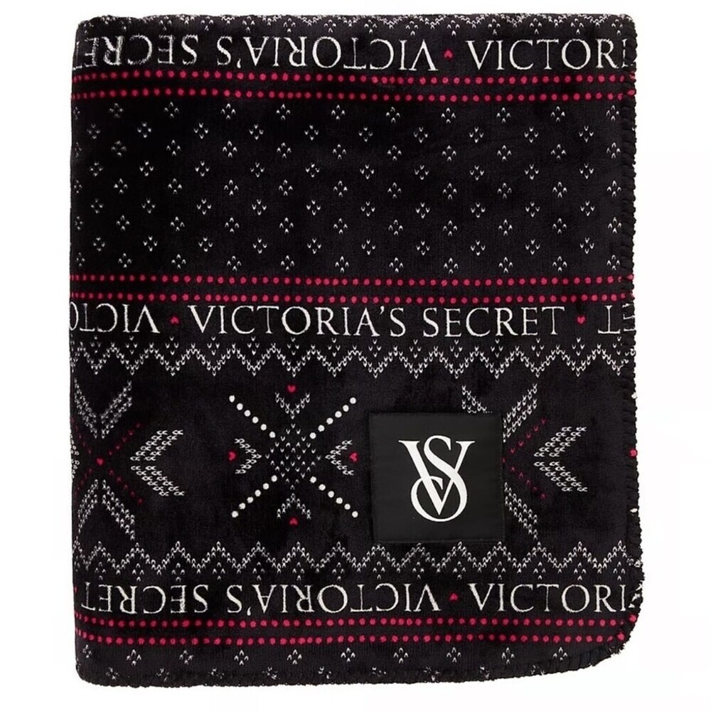 VICTORIA'S SECRET Plush Blanket - Picture 2 of 3
